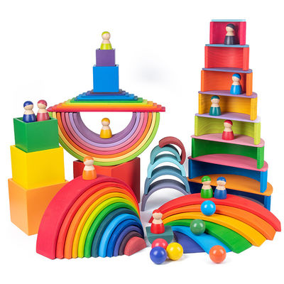 بازی 60 سانتی متر طبیعی چوبی Rainbow Stacker حکاکی لیزری کودک