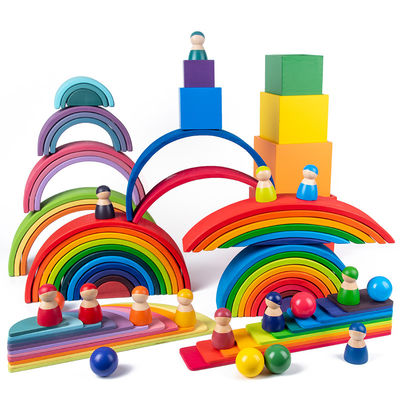 بازی 60 سانتی متر طبیعی چوبی Rainbow Stacker حکاکی لیزری کودک