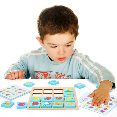 بازی تخته ای پازل چوبی ODM کودکان Montessori